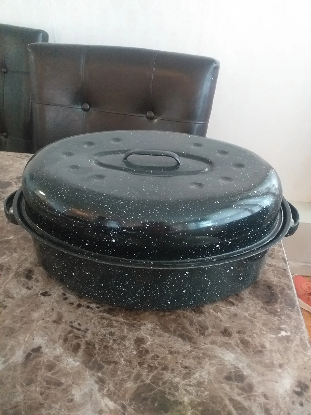 big size Almost new Turkey pot $20 image indicator(4)