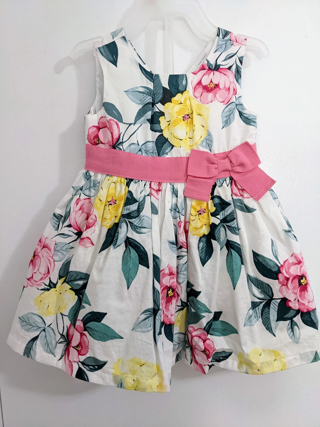 baby girls party dress. size 9 months.