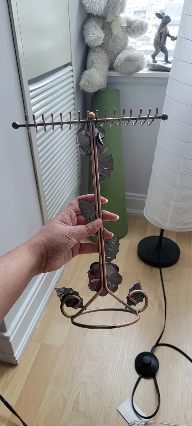 Necklace Holder - photo 2