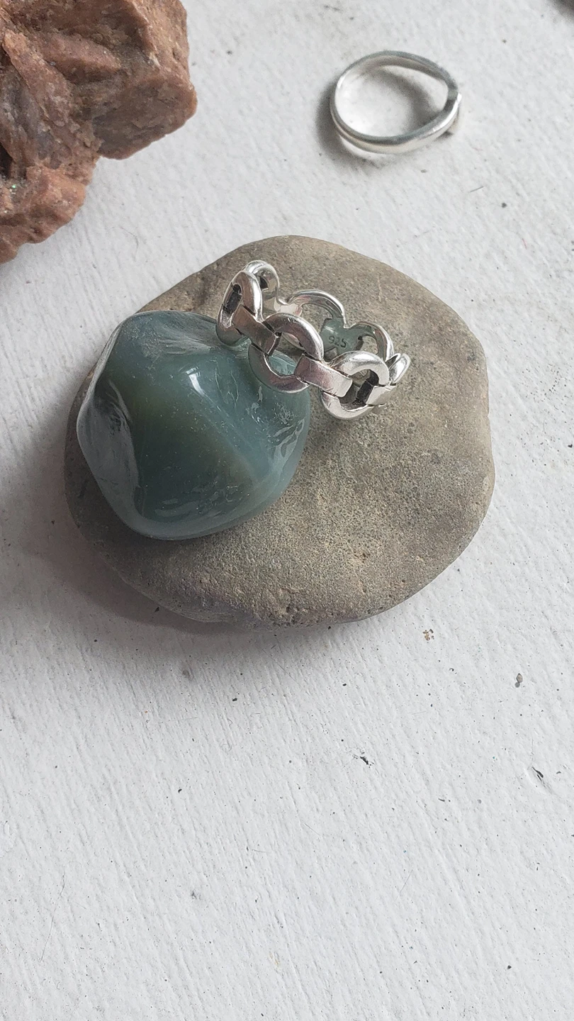 Stamped 925 Silver (heavy) Chain style ring image indicator(5)