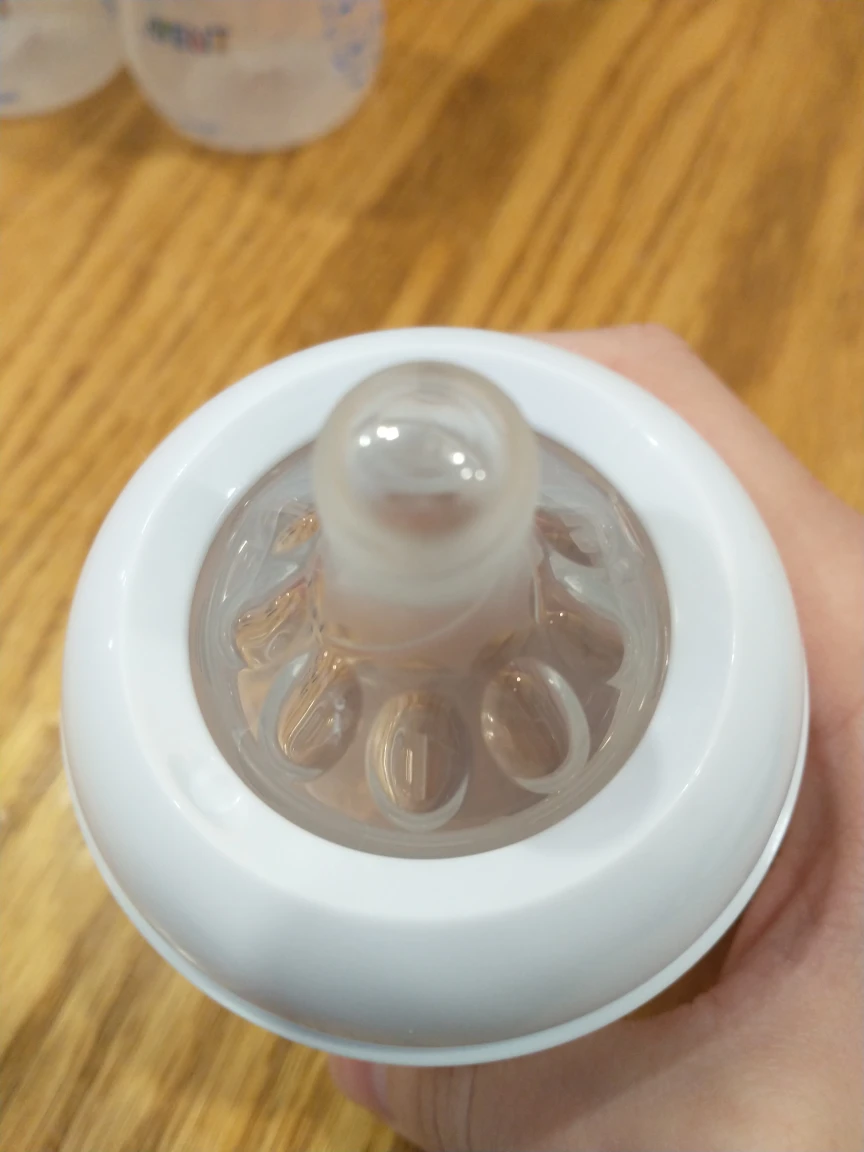 Philips Avent bottles - photo 3