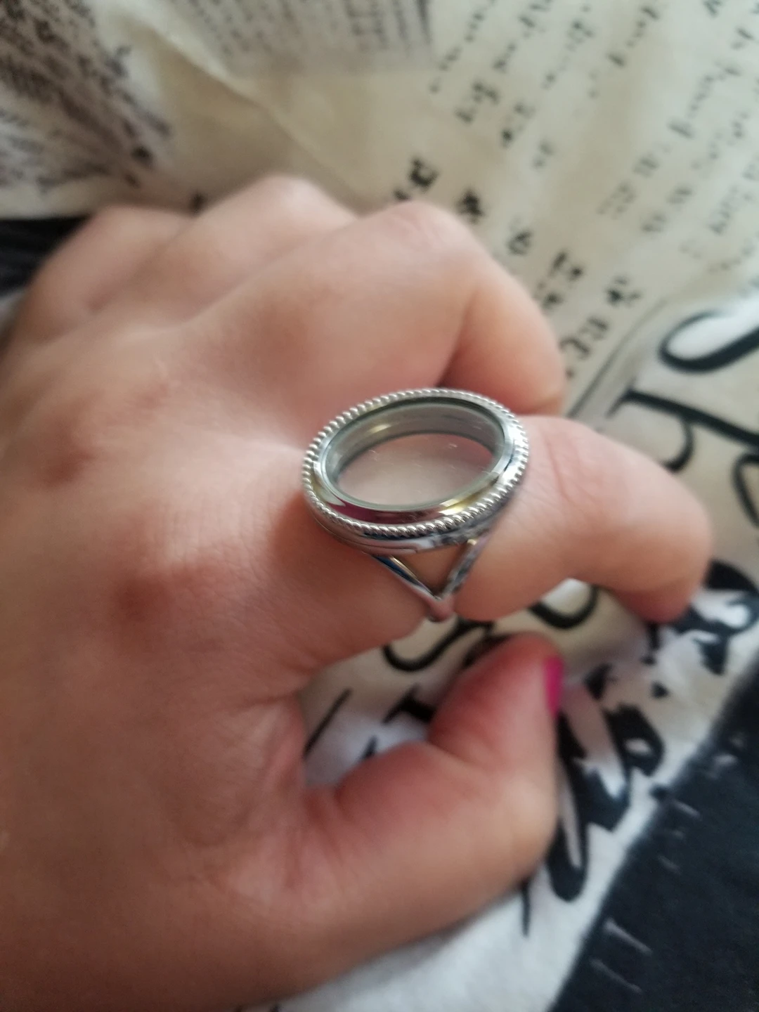 Origami owl special locket ring image indicator(3)