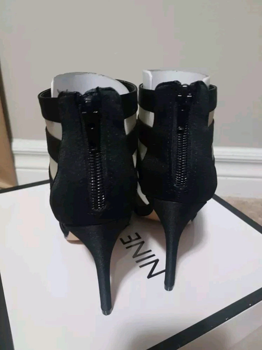 9 west Nine west heels BN image indicator(3)
