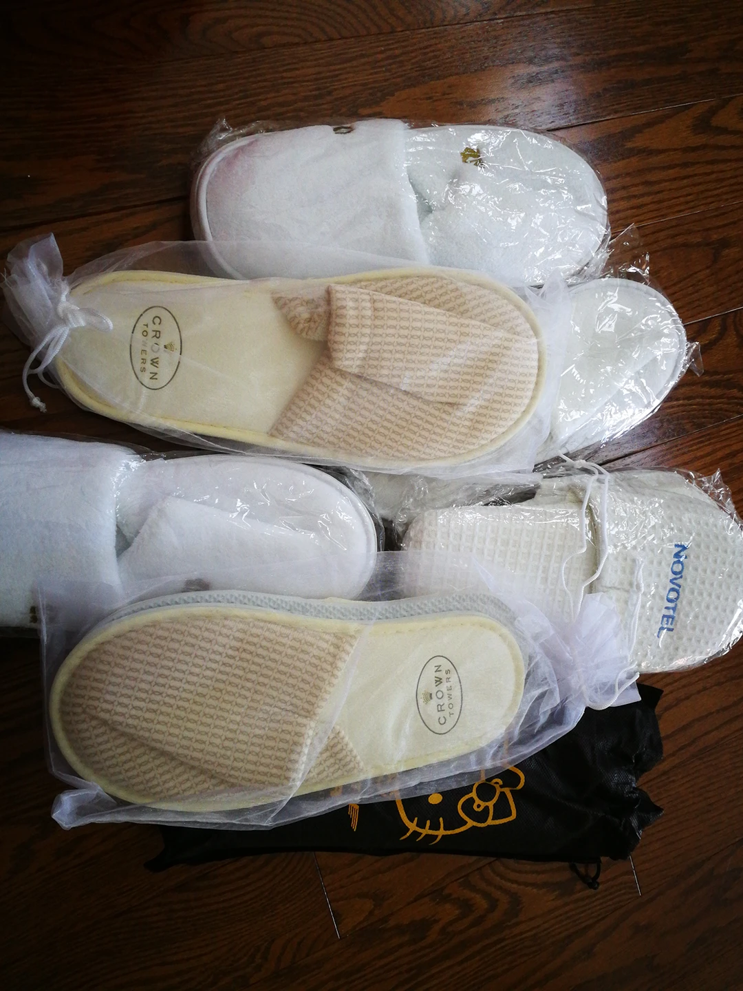 #freecycle Bedroom Slippers (from hotel and airline) thumbnail