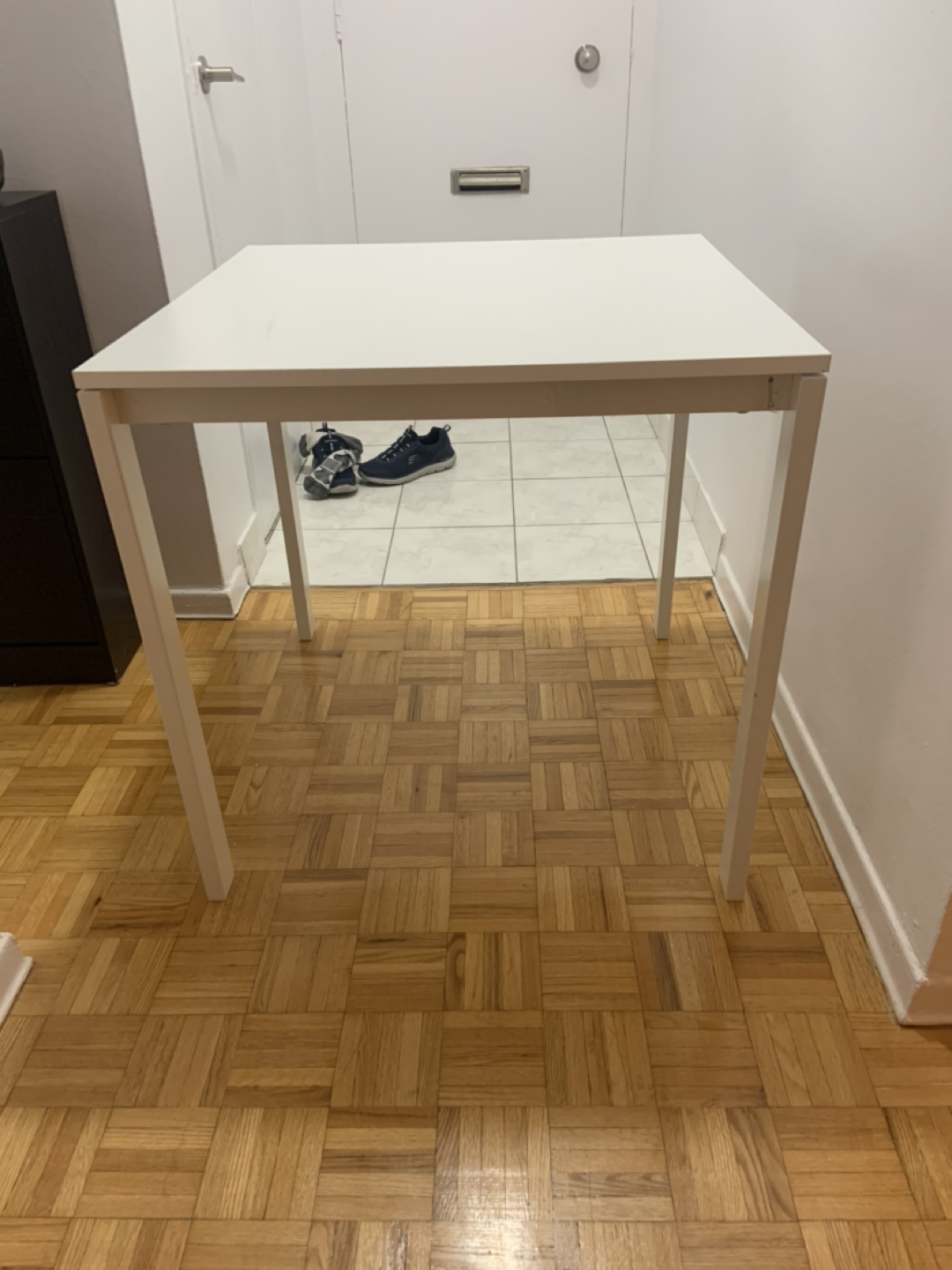 Office desk - photo 3