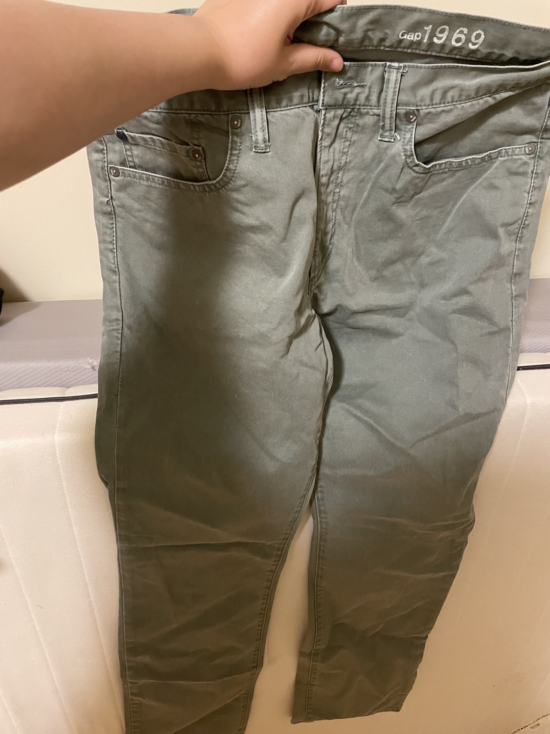 Guess jeans, almost brand new thumbnail