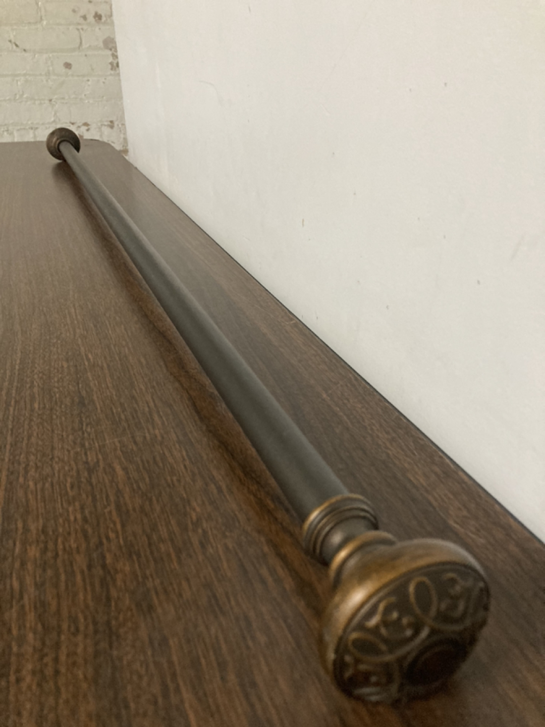 IN Adjustable Curtain rod (4 pieces)