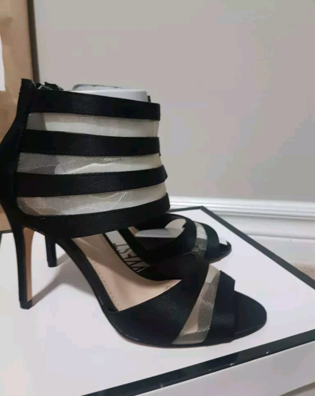 9 west Nine west heels BN image indicator(2)