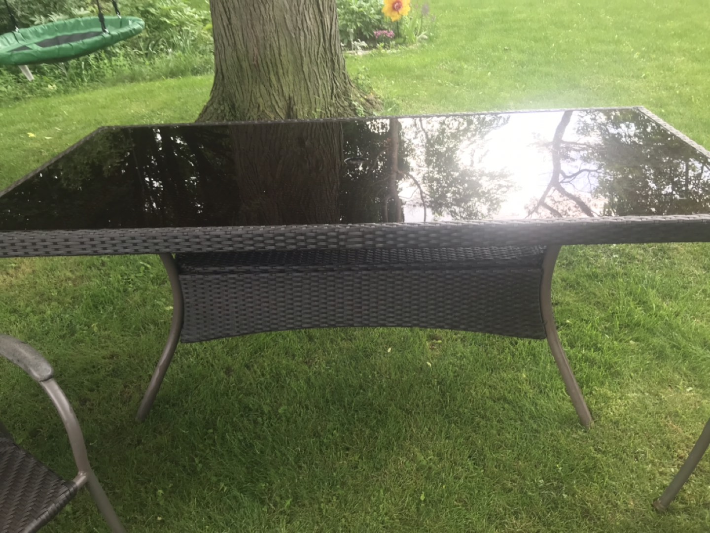Patio table and chairs - photo 2