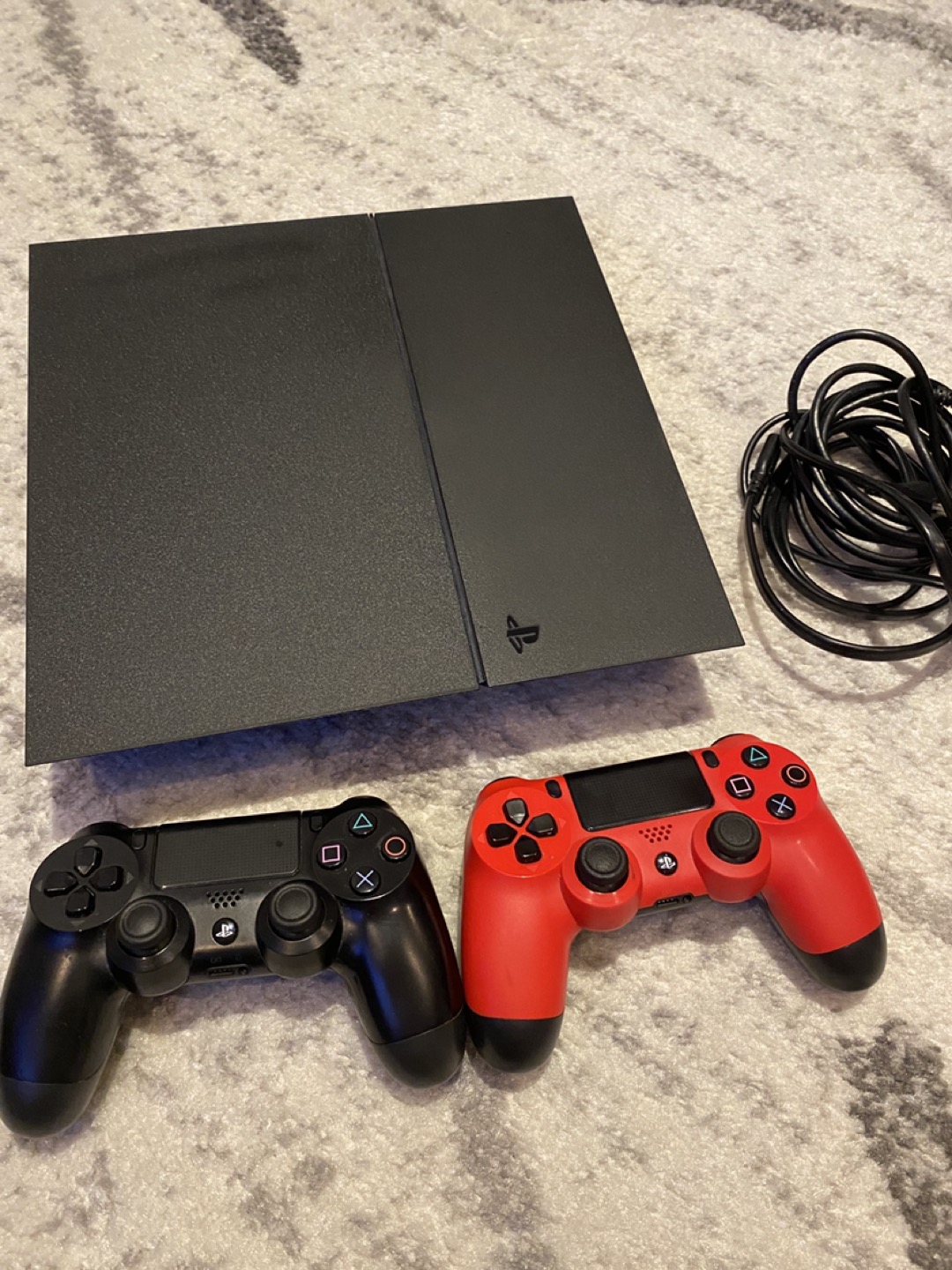 Playstation 4 ps4 500gb with 1 controller