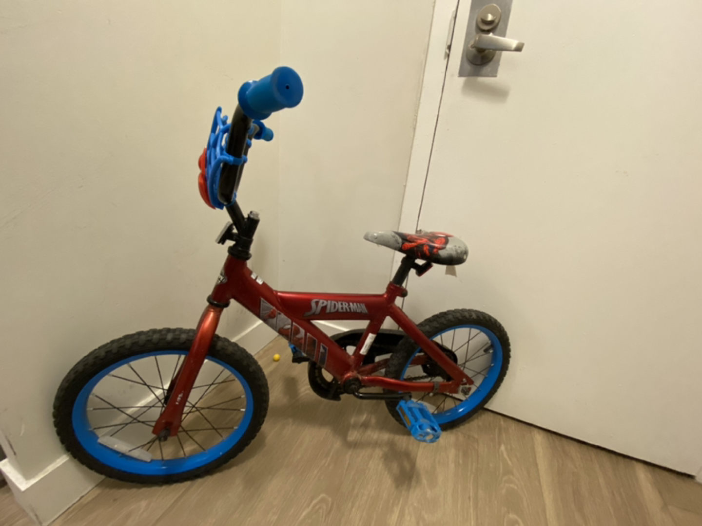 Marvel Spider-Man Kids' Bike, 16-in, Training Wheels