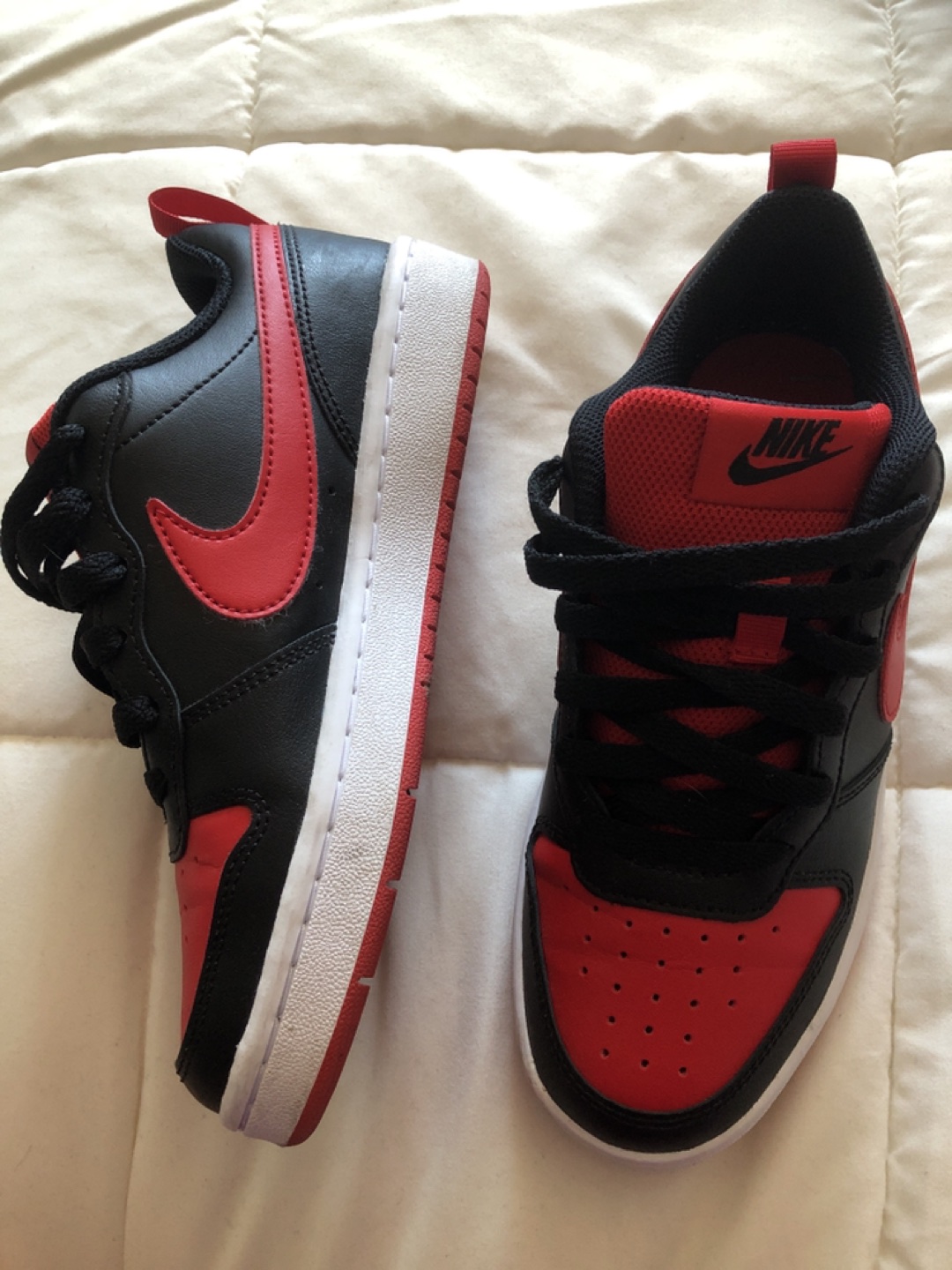 New NIKE Court Low (size 4.5Y / 6 in women’s) image indicator(2)