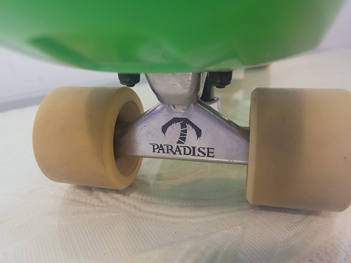 Green skateboard image indicator(3)