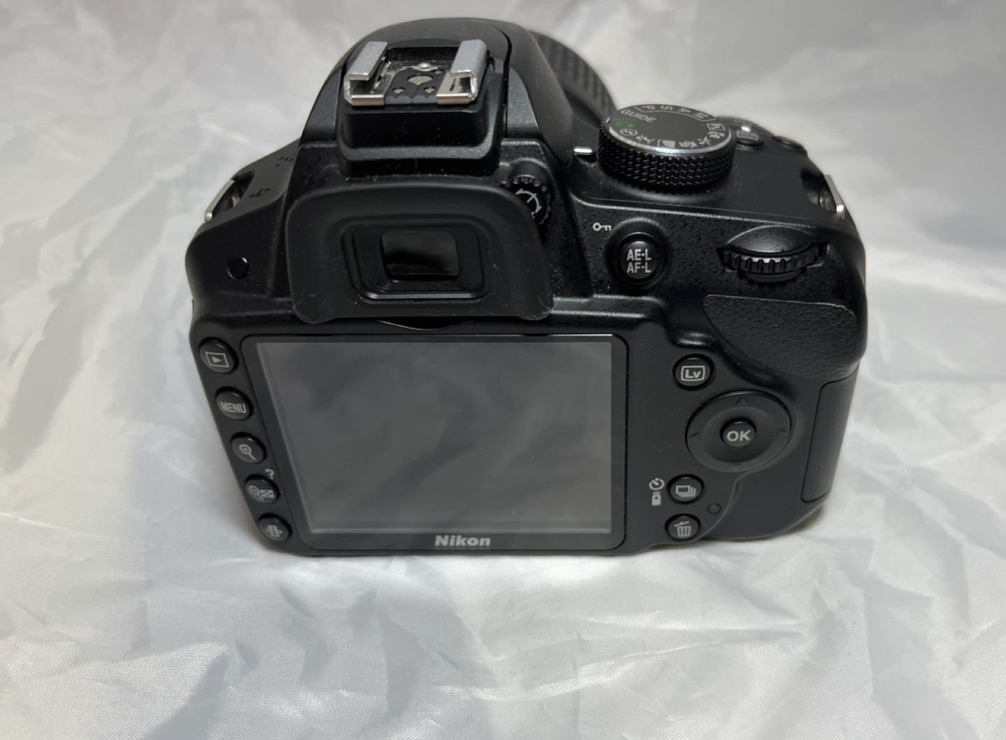 Nikon D3200 DSLR Camera with accessories - photo 2