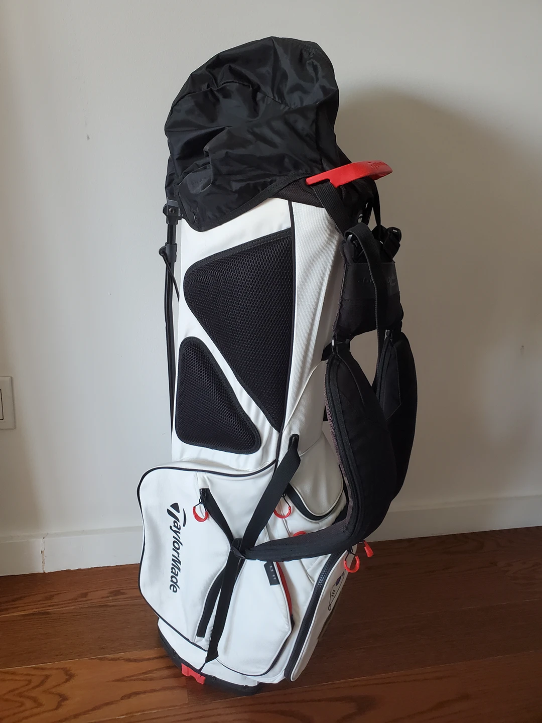 Taylormade golf bag
