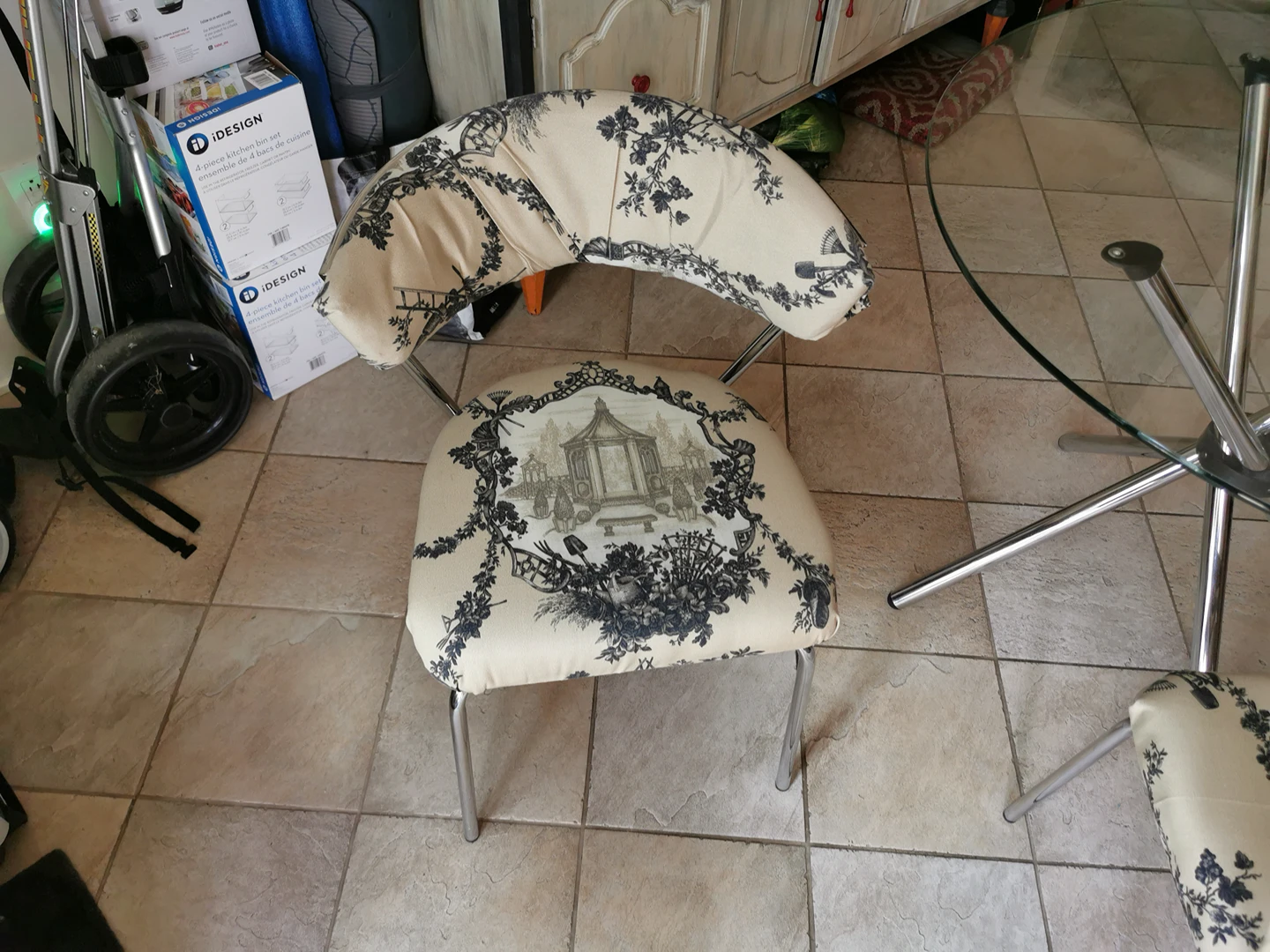 2 kitchen chairs with chrome frame thumbnail
