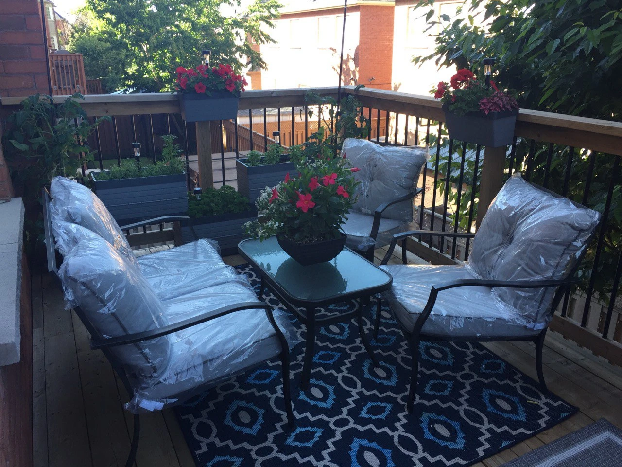 patio furniture - photo 2