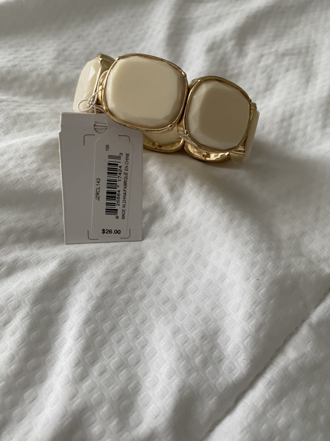 Liz Claiborne bracelet image indicator(2)