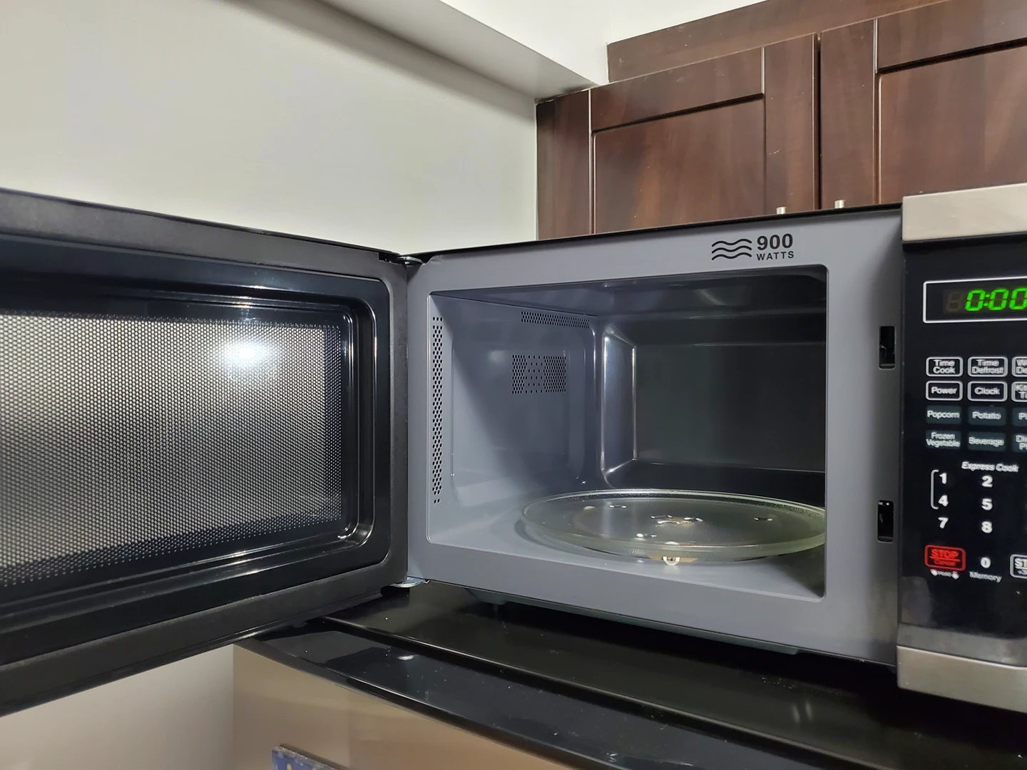 microwave $40 - photo 2