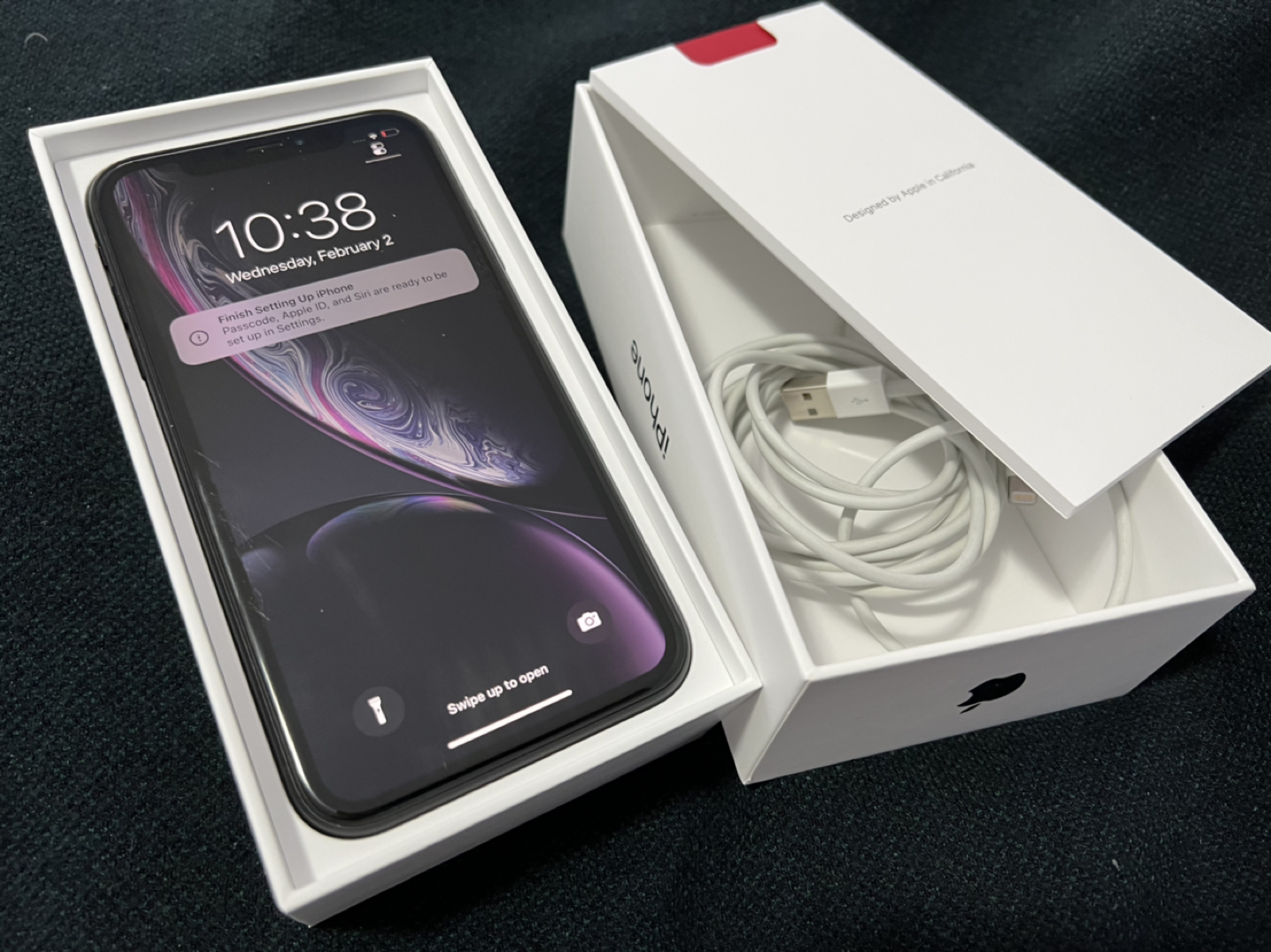 Black iPhone XR 64Gb
