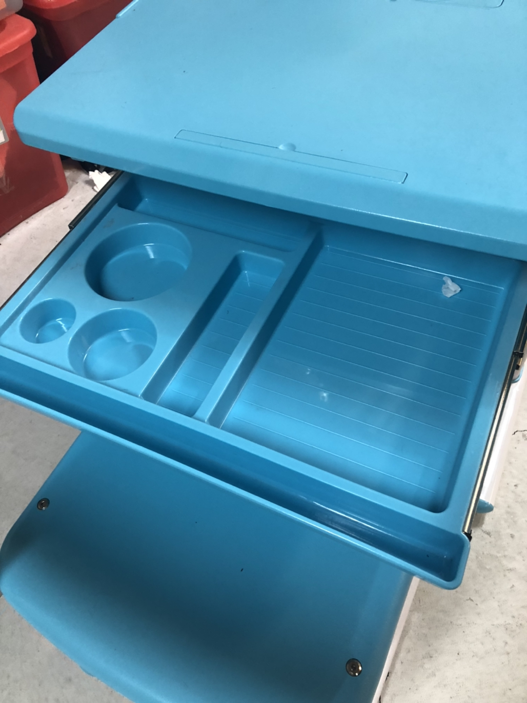 Kids ergonomics table - photo 5