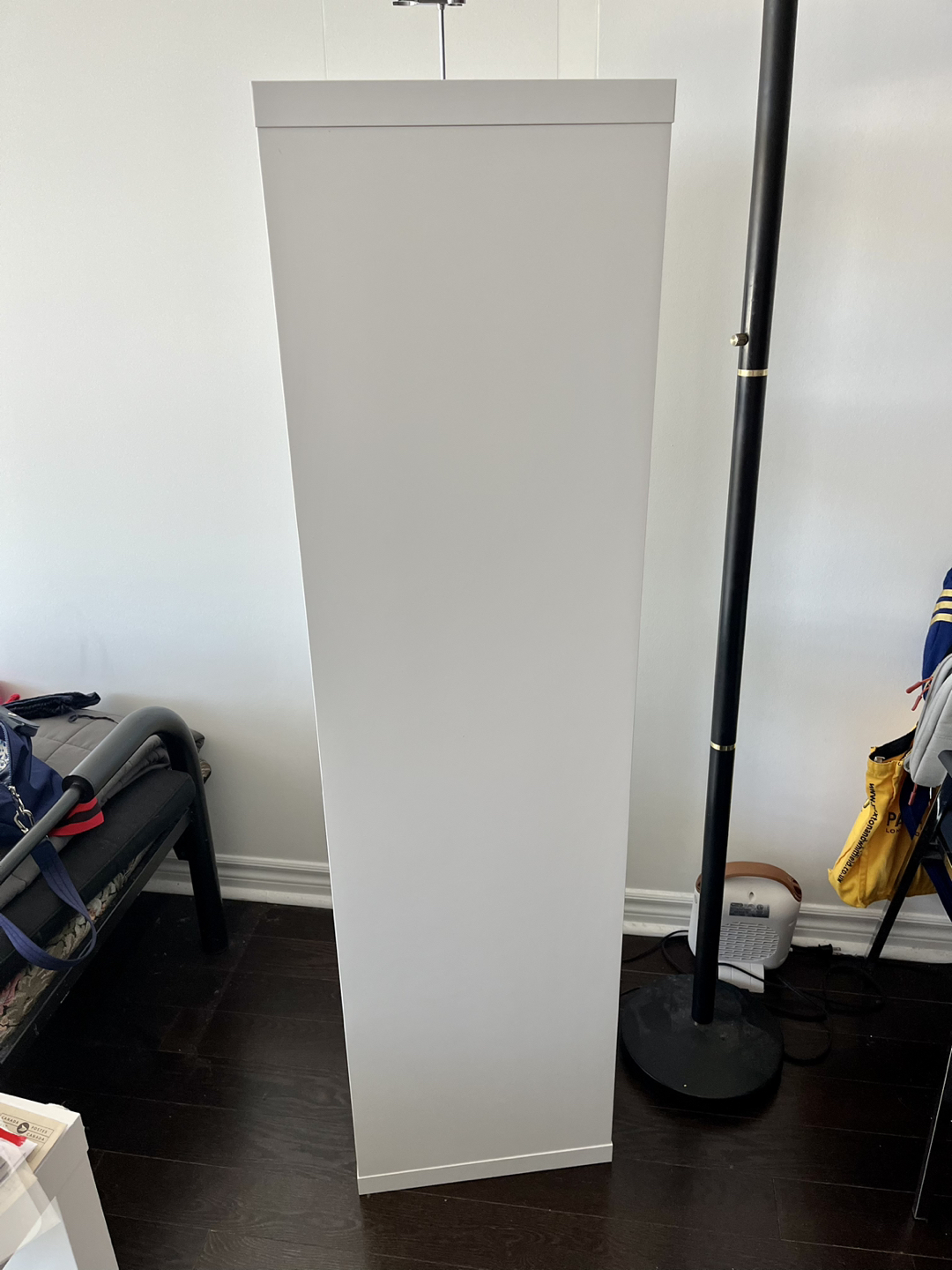 IKEA Kallax white shelf unit 147x42x39cm - photo 2