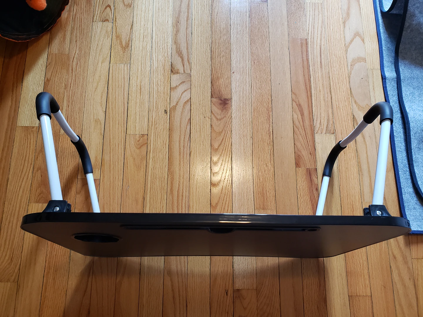 Foldable Laptop Desk - photo 2