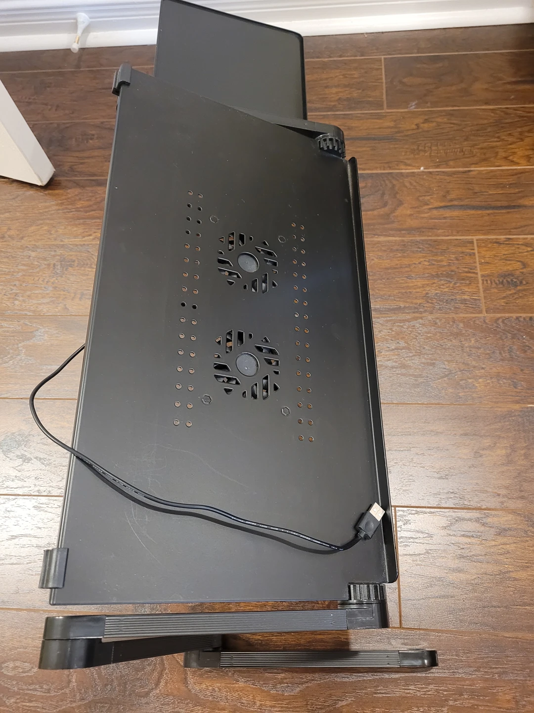 Adjustable laptop stand with cooling fan - photo 5