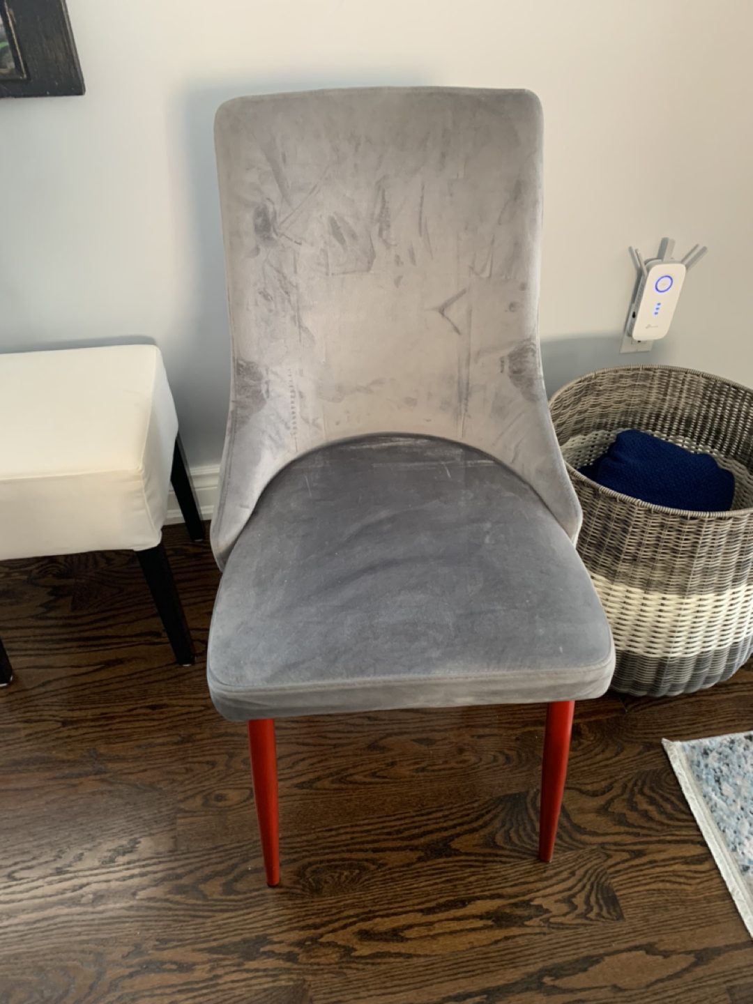 Velvet Chair thumbnail