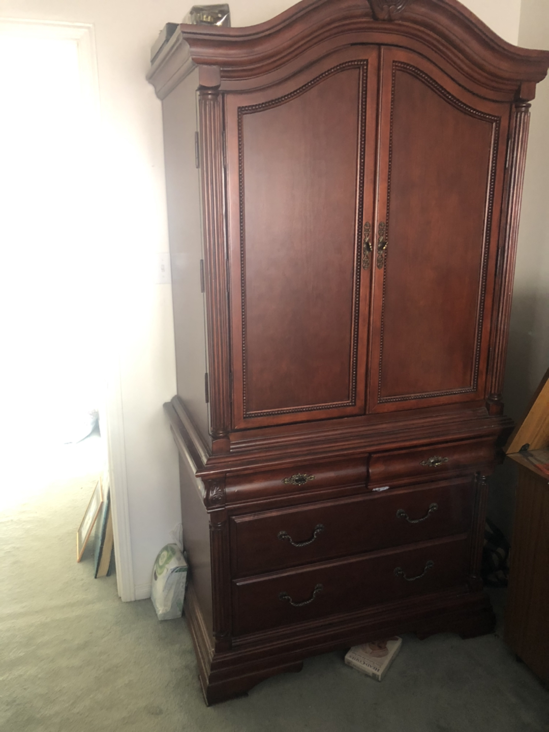 Vintage solid wood bedroom set 🔥🔥