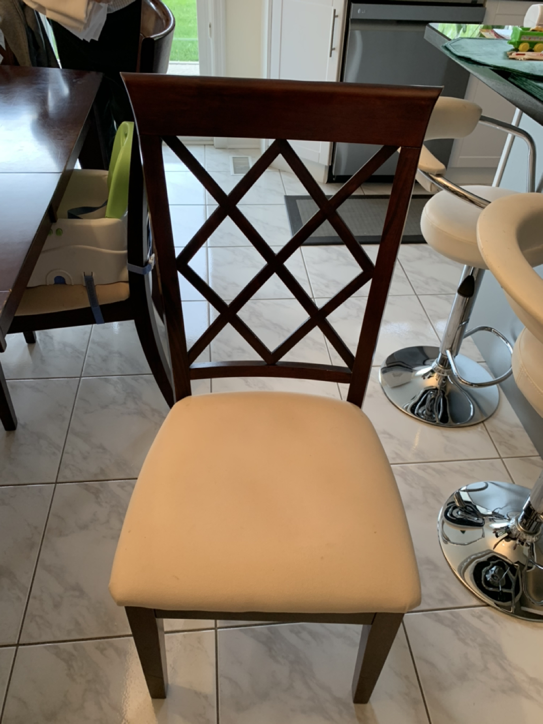 8 Piece Dining Set - photo 3