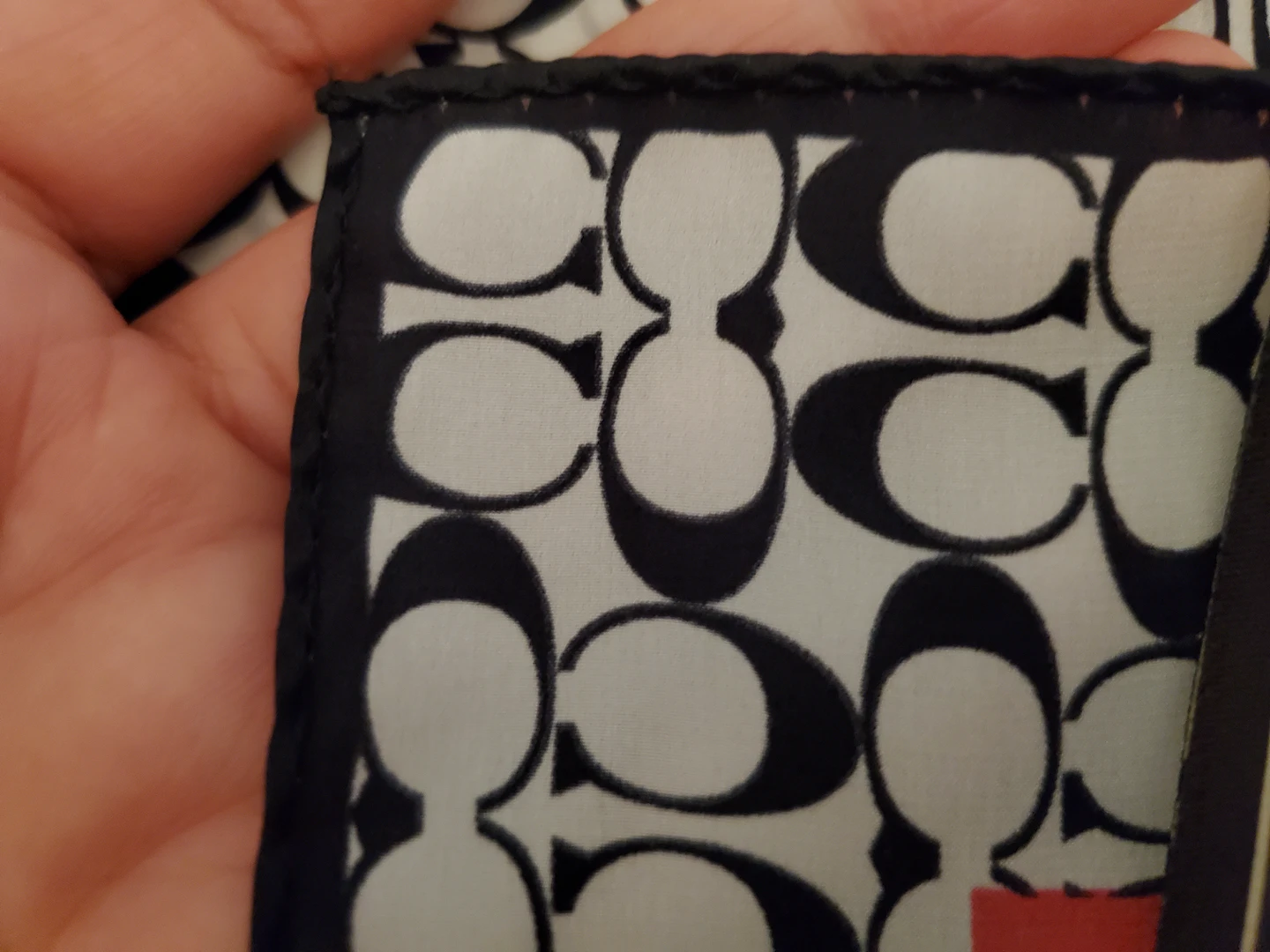 SALE - Coach 100% Monogram Silk Scarf - photo 3