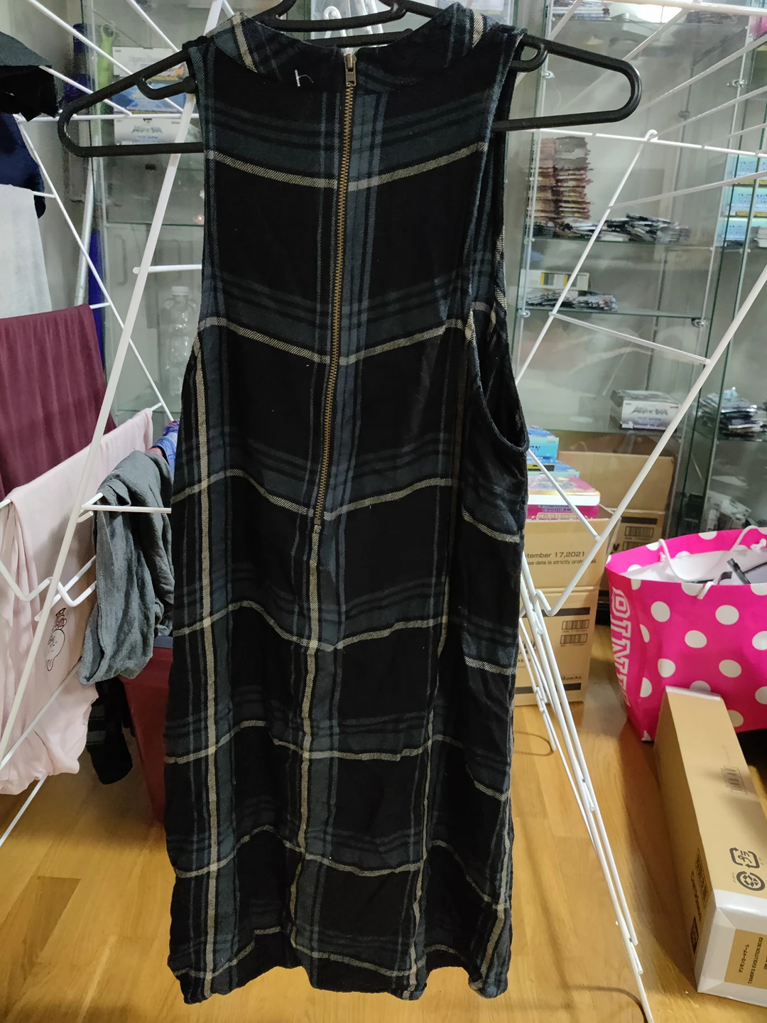 Gentle Fawn Koi dress (small) image indicator(3)