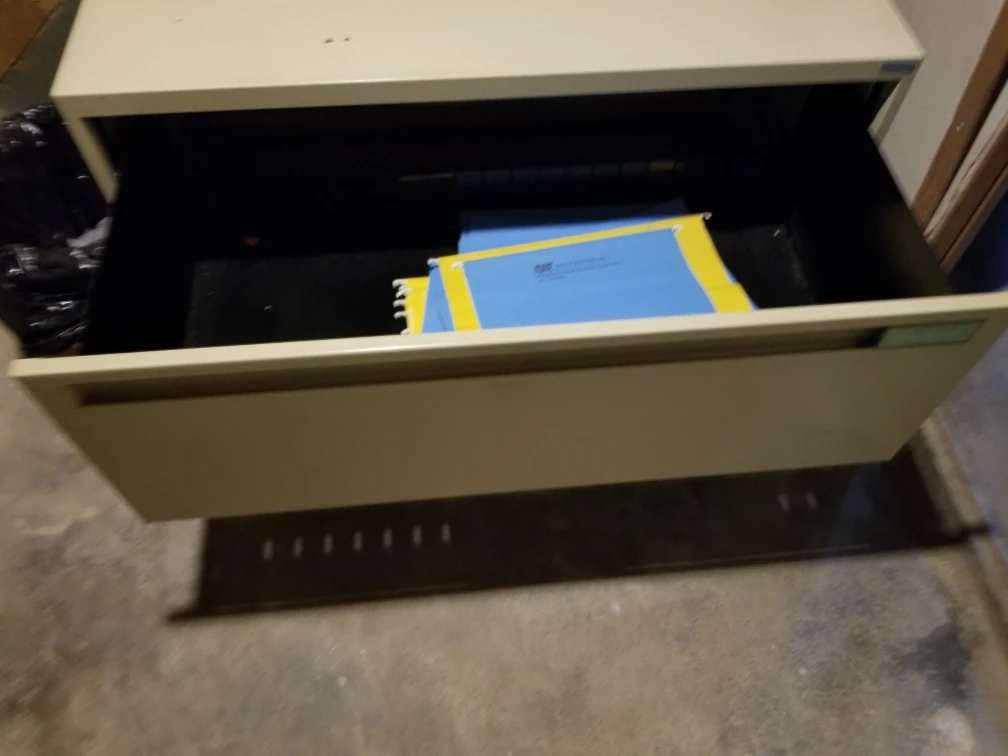 filing cabinet - photo 2
