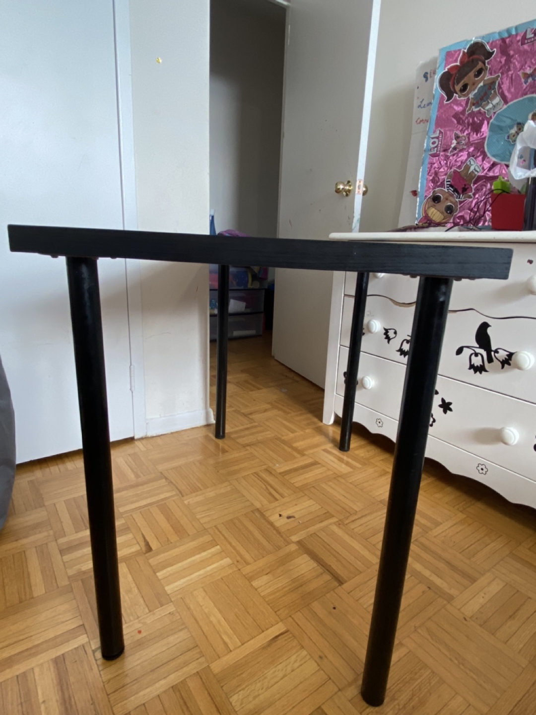 Table and chair - photo 3
