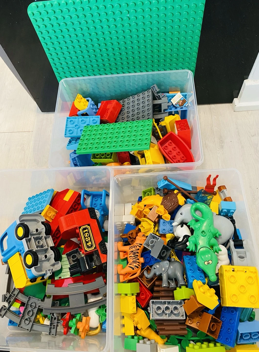 Lego Duplo 4 sets + much more image indicator(7)