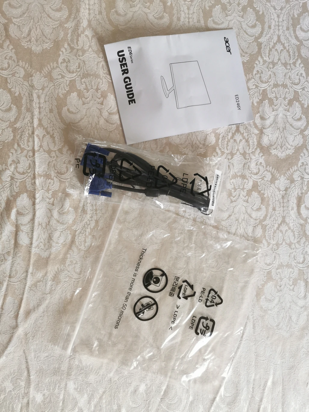 Acer ED246Y LED backlit 24" monitor - photo 2