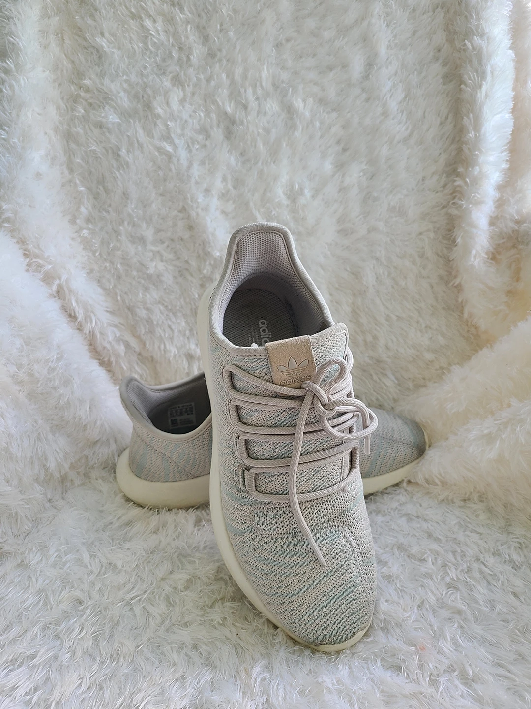 Adidas Sneakers
