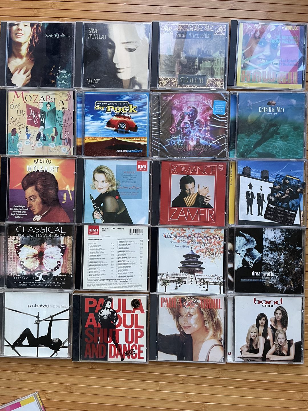 Lot of 80+ audio CDs thumbnail