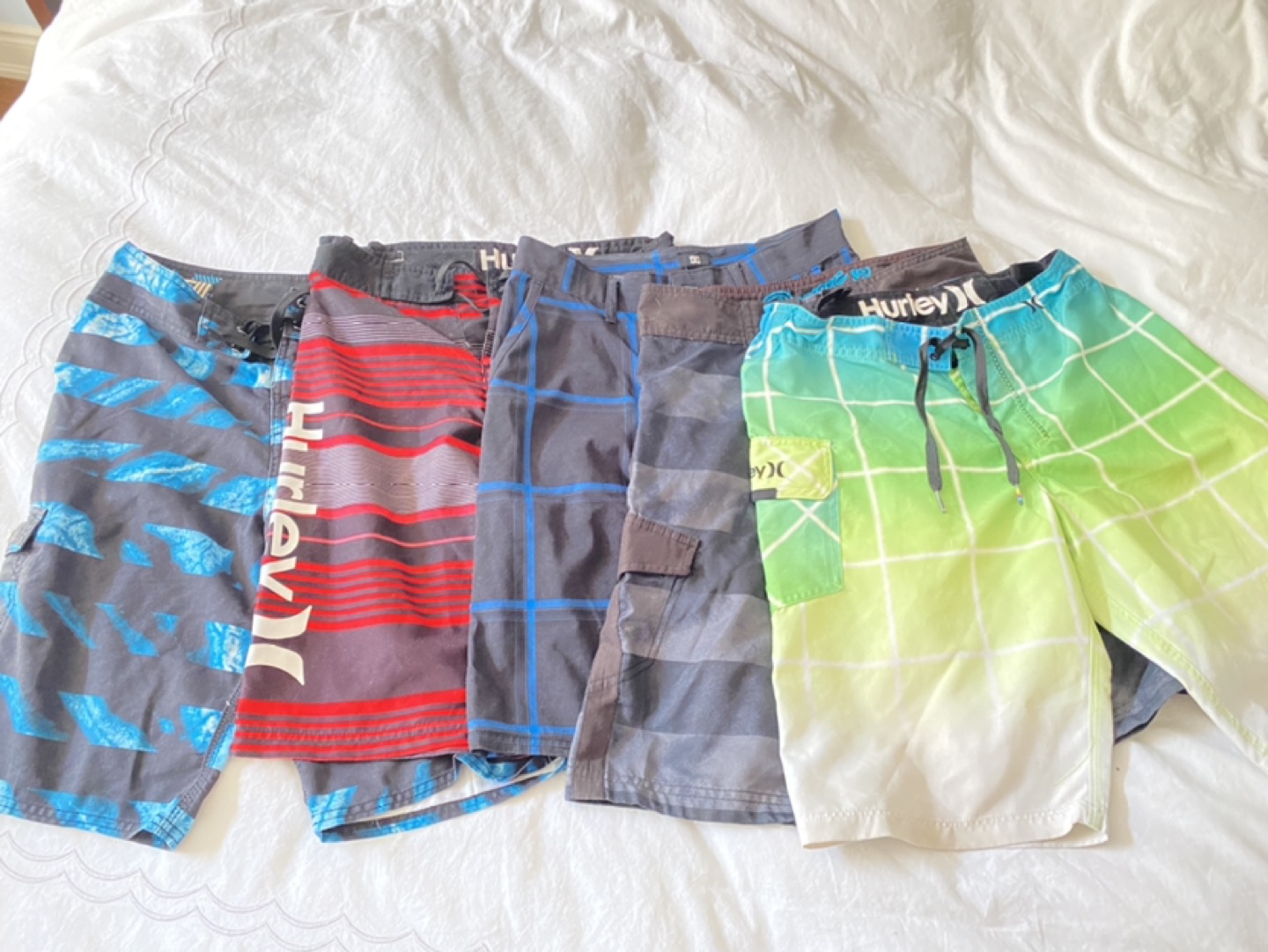 Boys size 14 swim / board shorts x 5 thumbnail