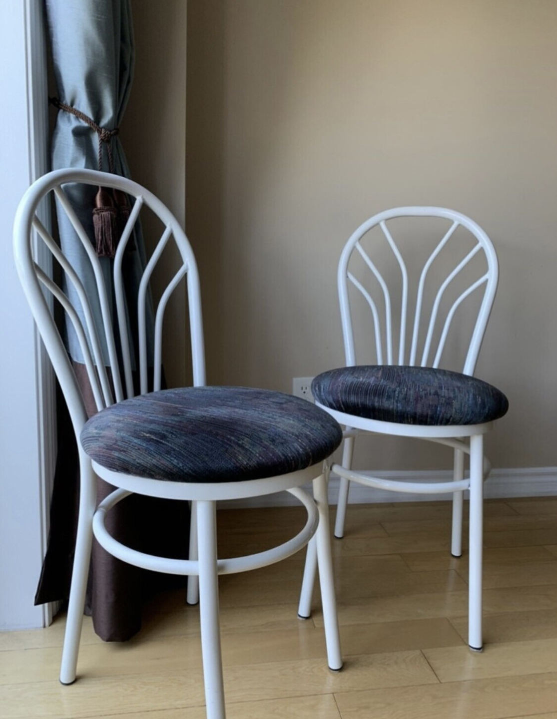 Dining Chairs