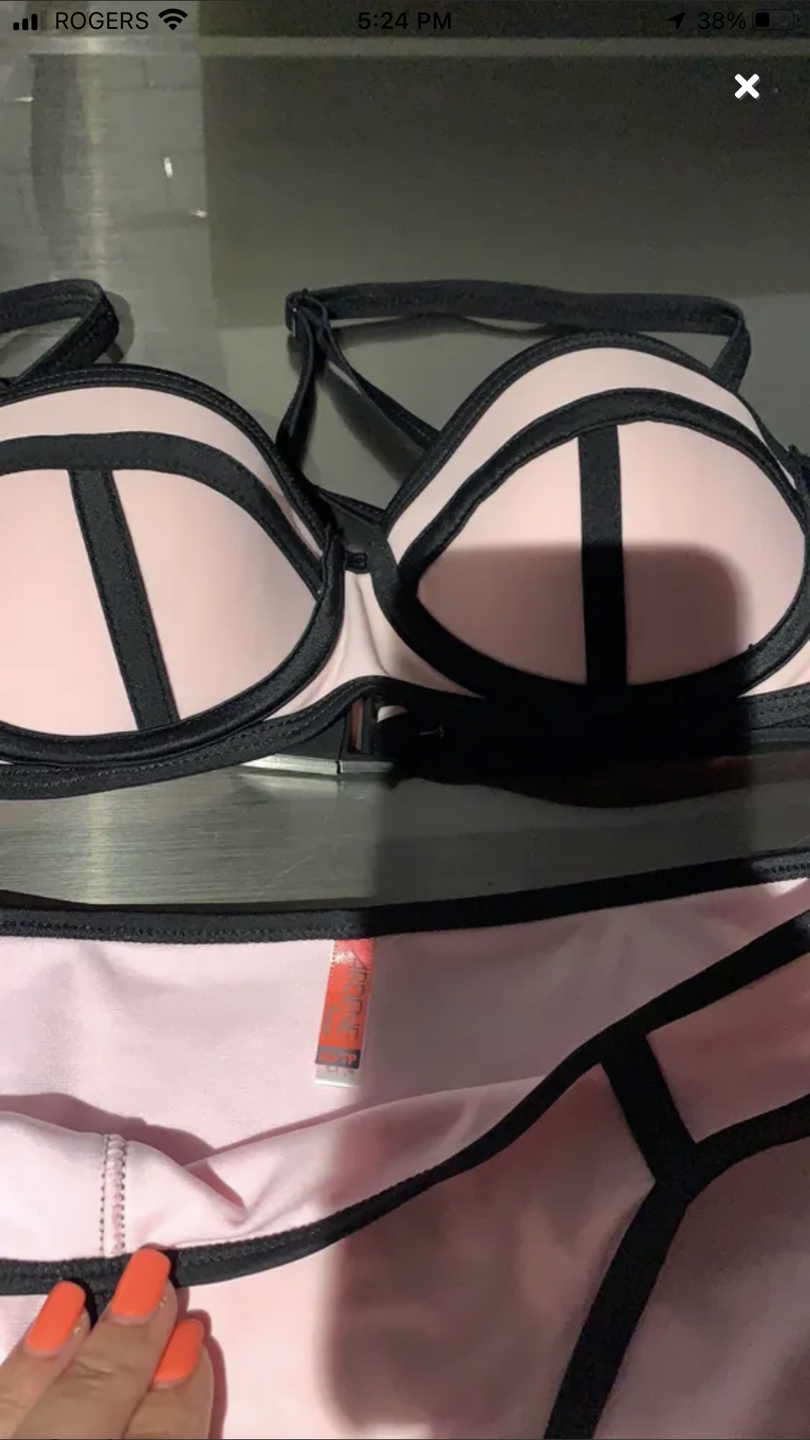 Two (2) New Bikinis Sz.XS image indicator(4)