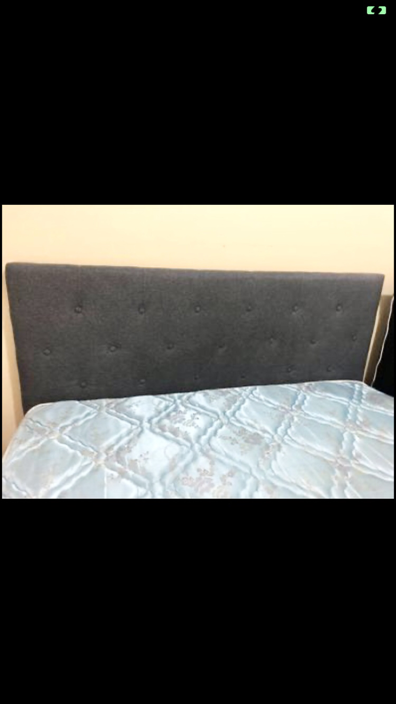 Upholstered Queen Bed - photo 4