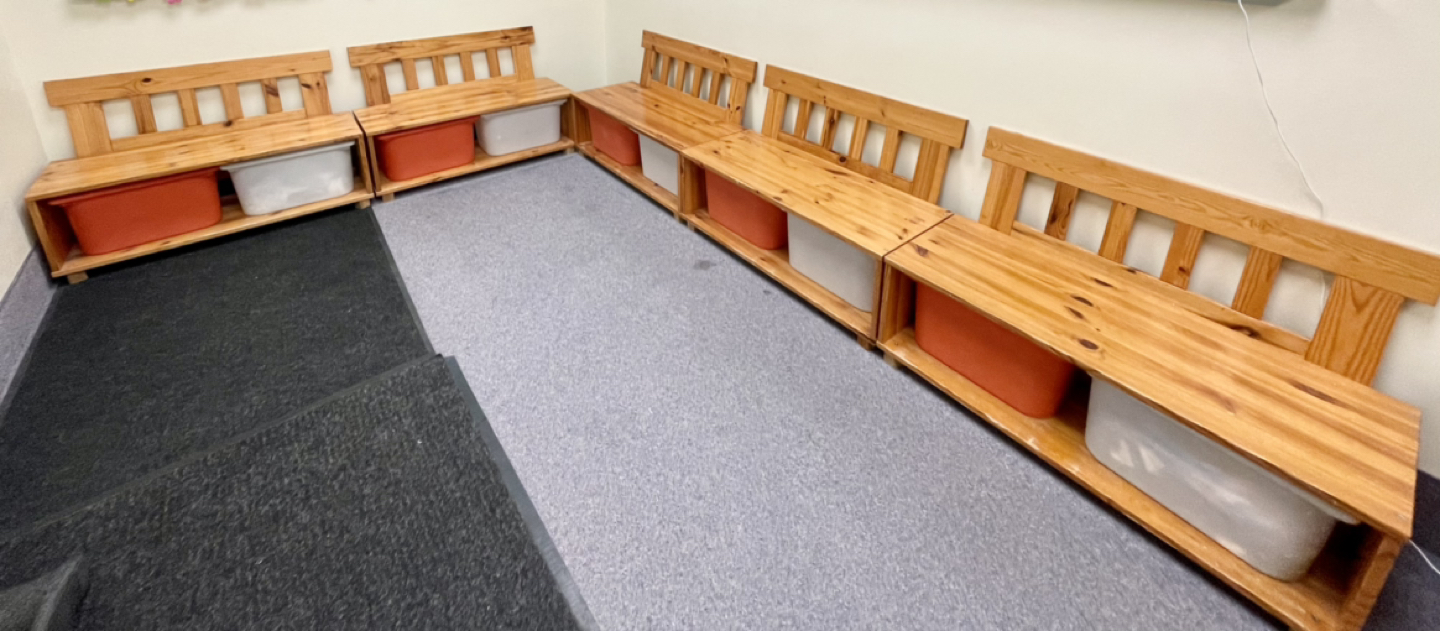 Bench cubby with storage bins. 35”W x 14 1/2”D x 23”H - photo 4