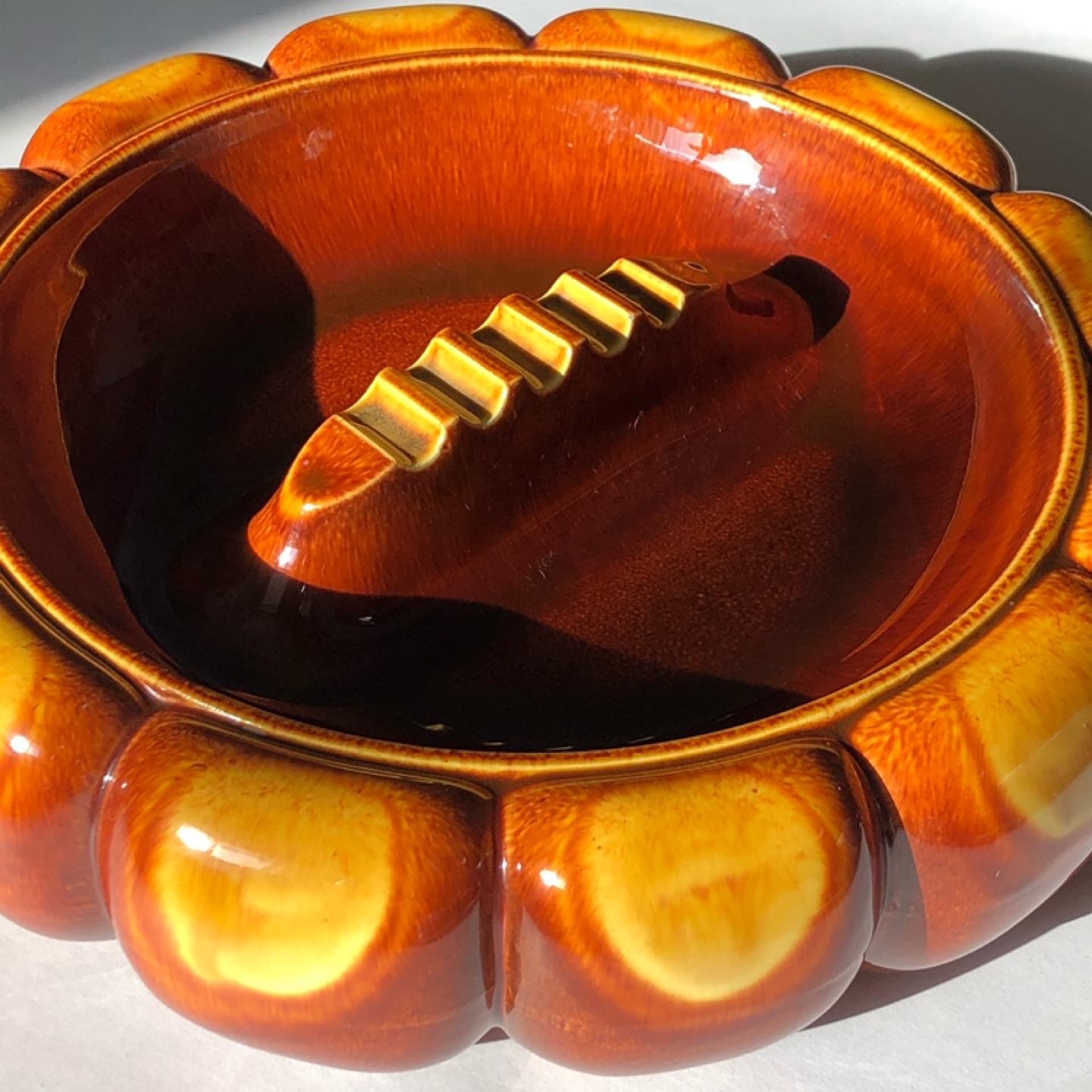 Huge Vintage MCM Ashtray - photo 2