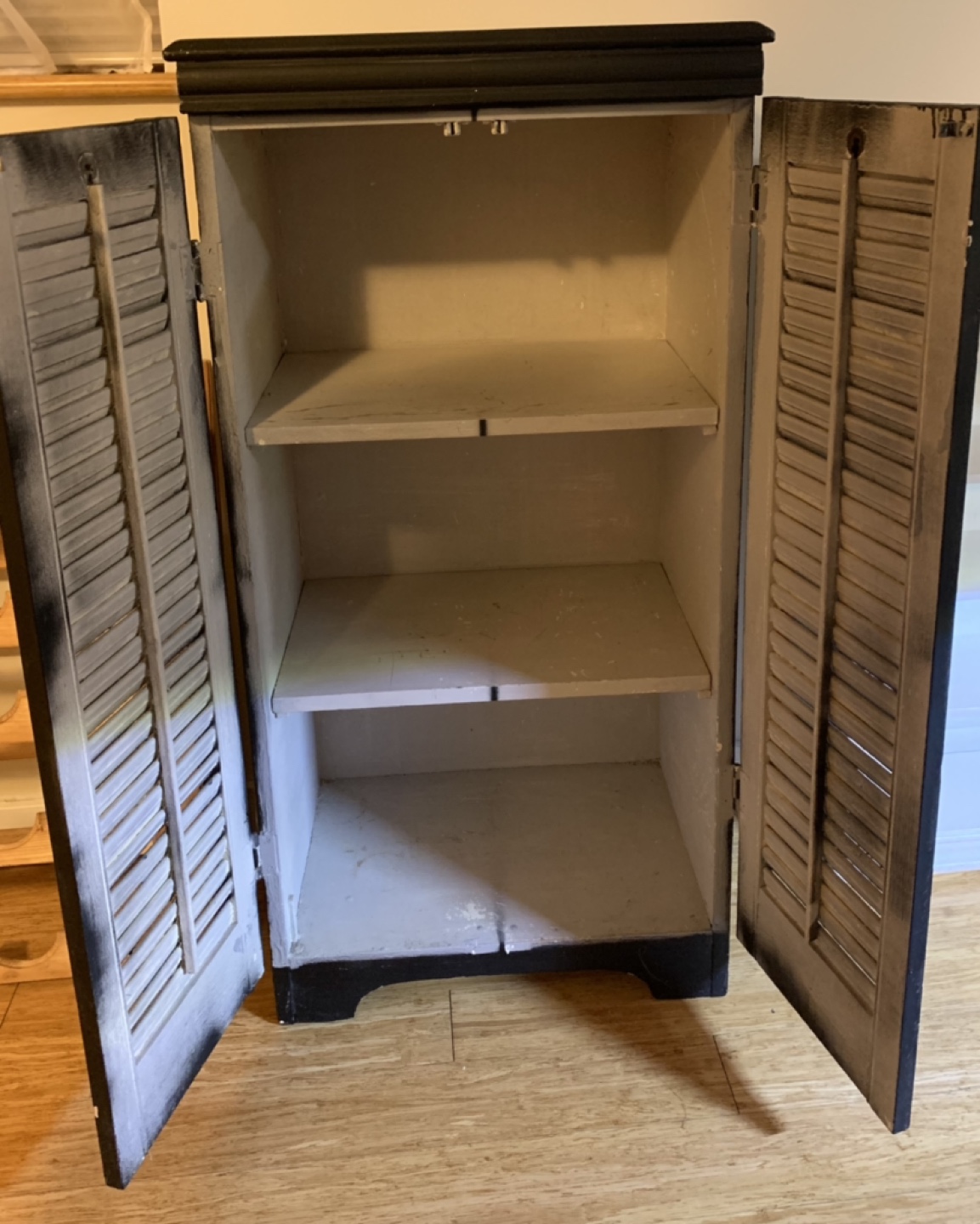 Dresser cabinet shelf - photo 5