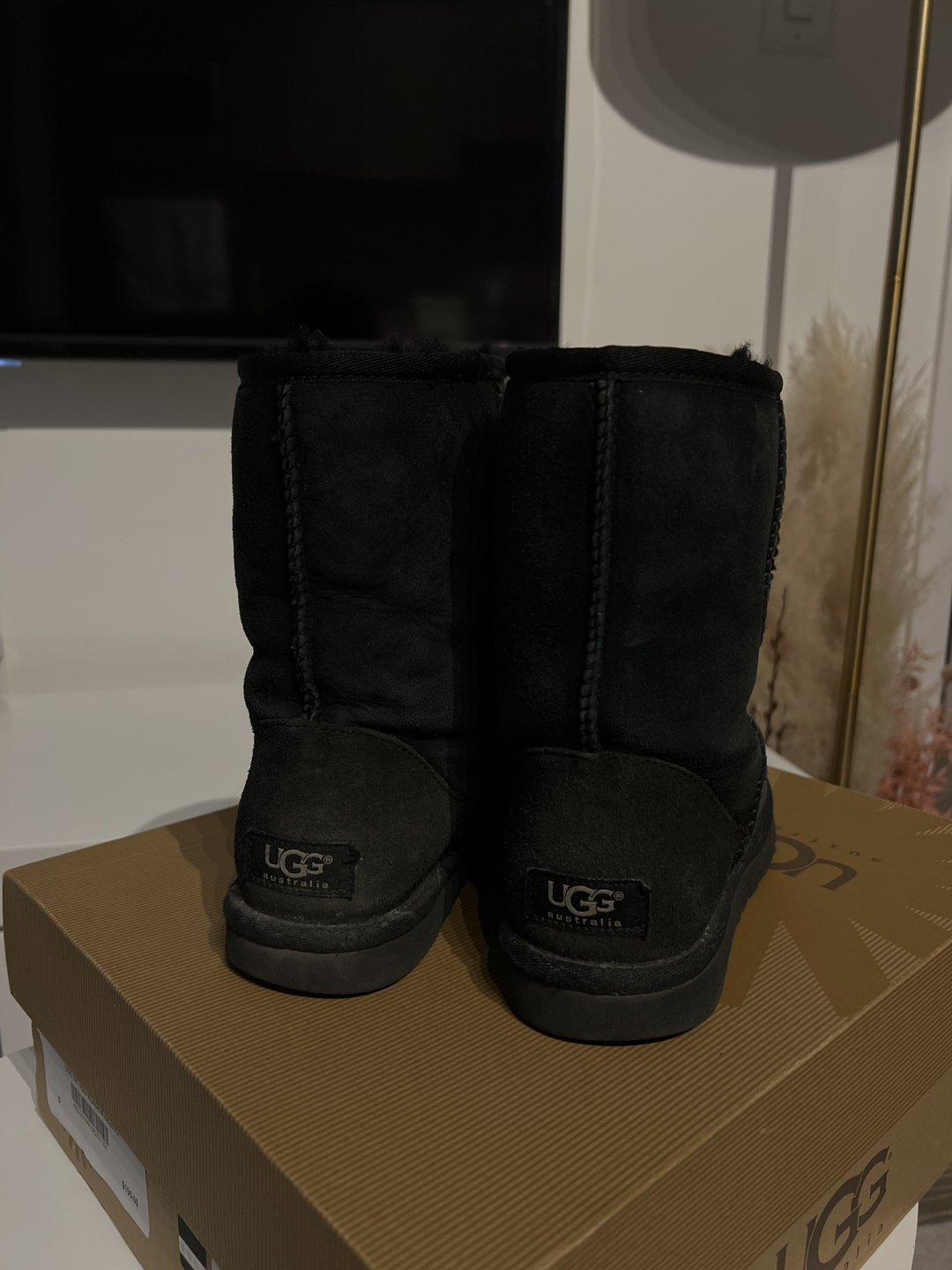 Black uggs - photo 3