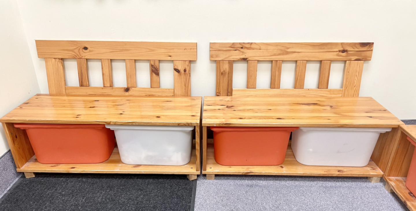 Bench cubby with storage bins. 35”W x 14 1/2”D x 23”H - photo 2