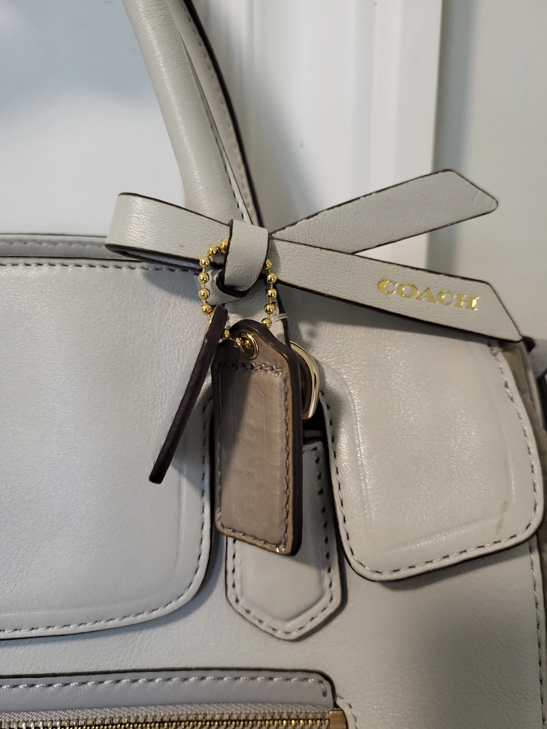 Coach Purse/Handbag with Shoulder Straps image indicator(2)