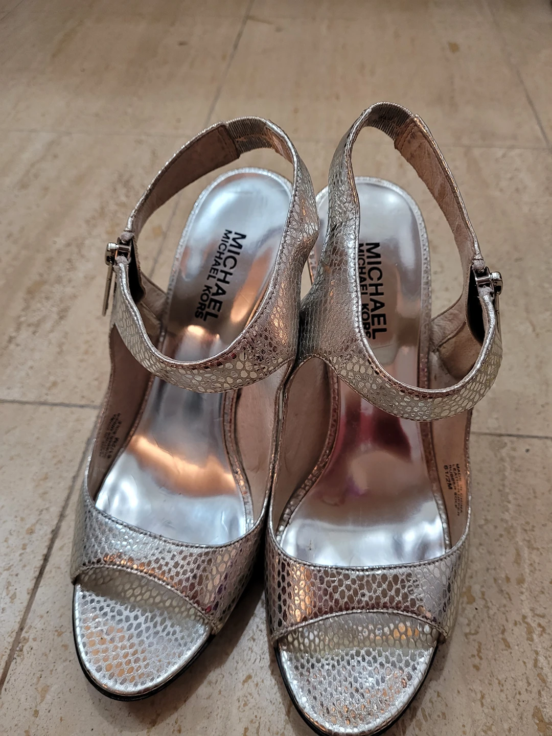 MICHAEL KORS SHOES. image indicator(2)